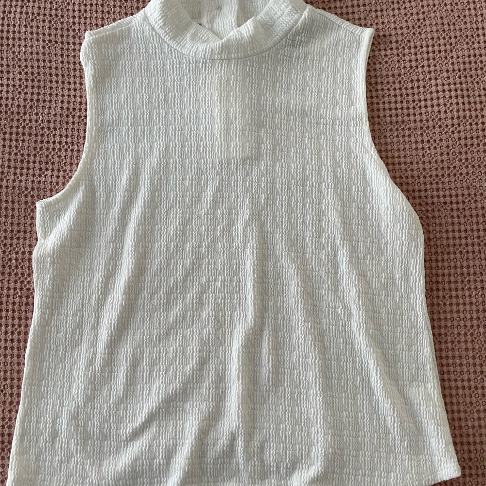 W5 cream tank